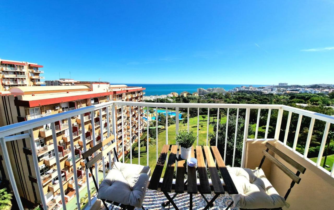 Acogedor,Apartamento.Piscina, Vistas, Terraza Benalmádena Dış mekan fotoğraf